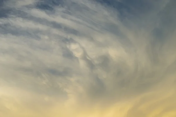 Sky och cloud bakgrund — Stockfoto