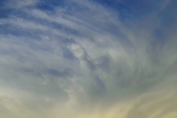 Arka plan gökyüzü ve bulut — Stok fotoğraf