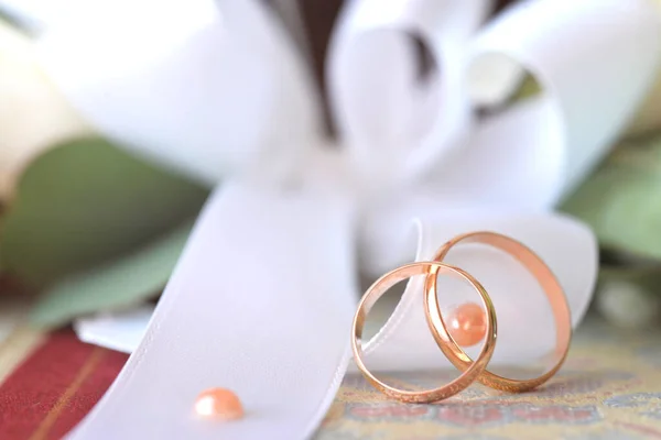 Detalle Los Anillos Boda Antes Cerimonia —  Fotos de Stock