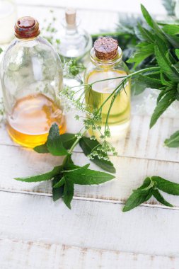 Nane önemli aroma yağlarla