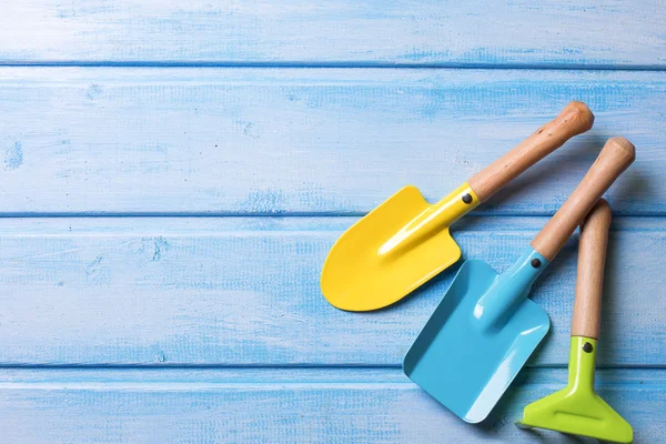 Garden tools for playing in sand — Stock Photo, Image