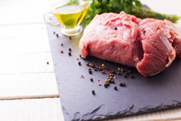 Carne fresca cruda — Foto Stock