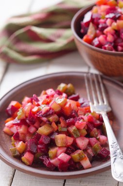 geleneksel Rus salatası