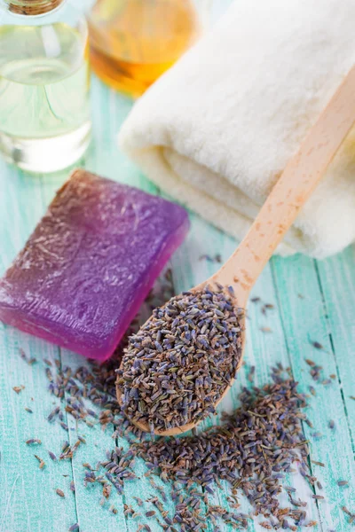 Lavendel-Wellness. — Stockfoto