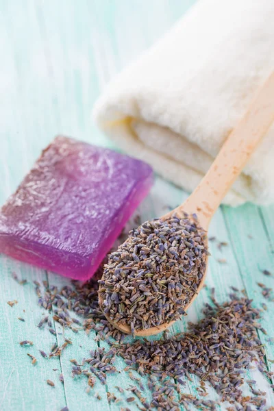 Lavender spa setting. — Stock Photo, Image