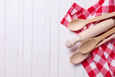 Mutfak havlusu ve kaşık