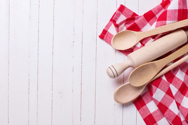 Kitchen towel and spoons — Stock Photo, Image