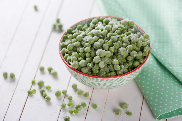 Bevroren groene erwten — Stockfoto