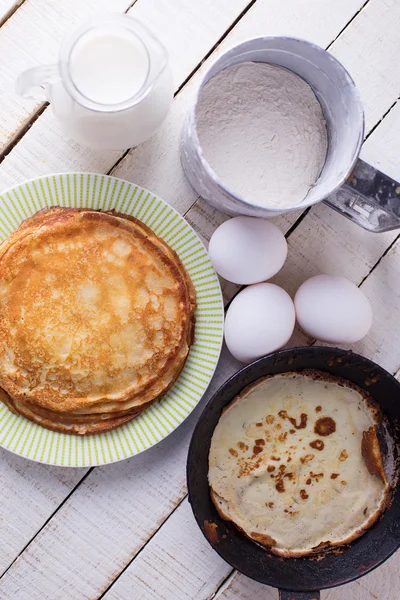 Pancakes. Ingredients for pancakes. — Stock Photo, Image