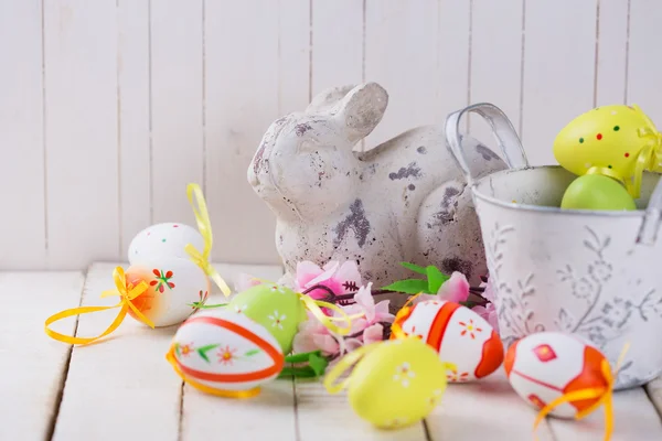 Colorful easter eggs and rabbit — Stock Photo, Image