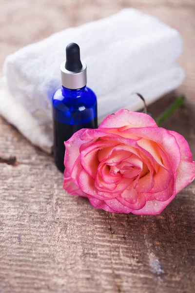 Essential aroma oil — Stock Photo, Image