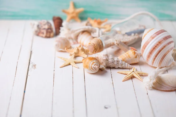 Marine items on wooden background. — Stock Photo, Image