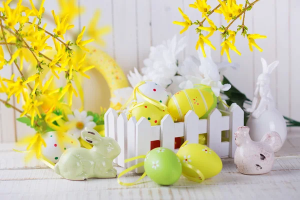 Colorful easter eggs and rabbit — Stock Photo, Image