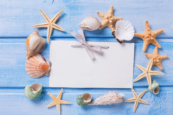 Leere Etiketten und Marineartikel — Stockfoto