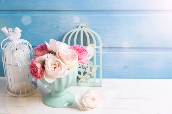 Pastel rozen in vaas — Stockfoto