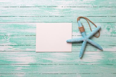 Deniz madde ve etiket