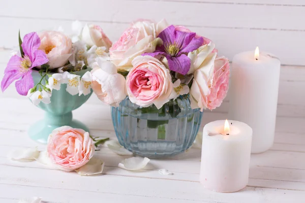 Roses, jasmin et clématites — Photo