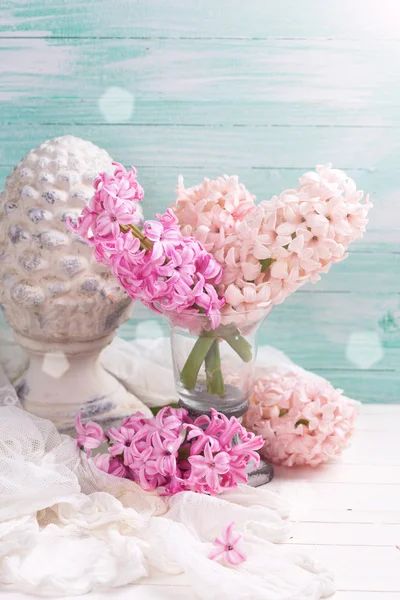 Hyacinths and decorative cone — Stock Photo, Image