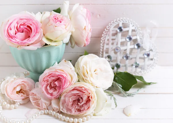 Background with  pink roses flowers — Stock fotografie