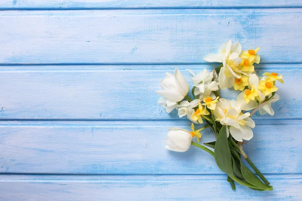 White and yellow flowers — Stock Photo, Image