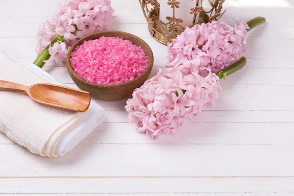 Pink spa  and wellness setting — Stock Photo, Image