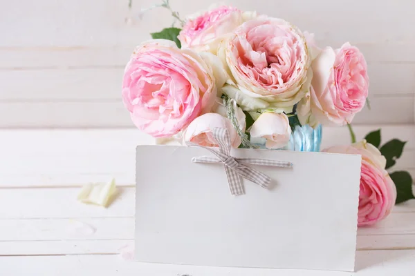 Zoete roze rozen bloemen — Stockfoto