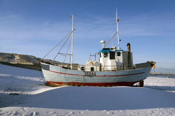 Fiskebåt — Stockfoto