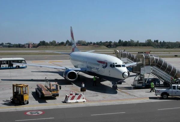 Flugzeug Von British Airways Auf Dem Flughafen Marconi Bologna — Stockfoto