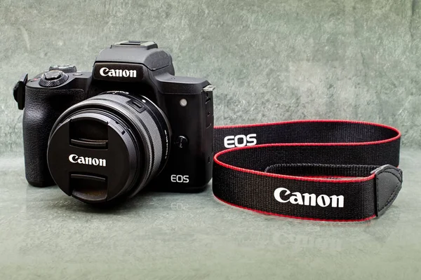 Canon Eos M50 Isolerad Marmor Bakgrund Studioinspelning — Stockfoto