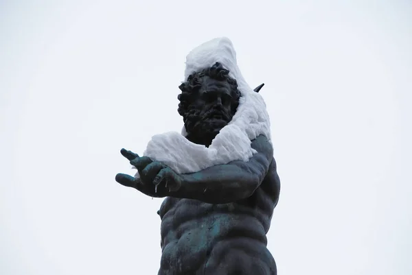 Neptunbrunnen Bologna Unter Dem Schnee Schneefall Bologna Italien — Stockfoto