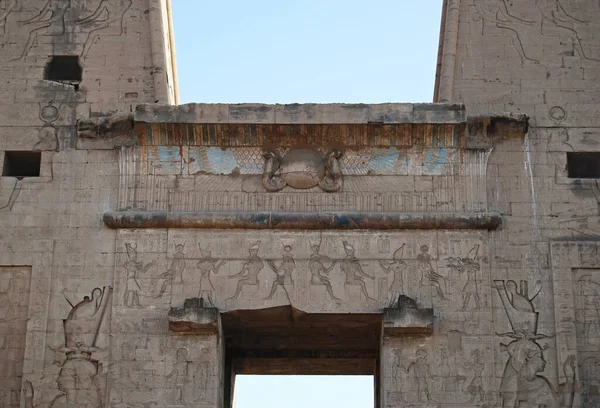 Стародавній Ієрогліф Кольорова Стеля Храмі Едфу Єгипет — стокове фото