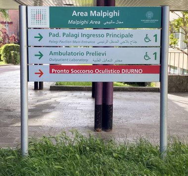 Bologna 'daki Malpighi Bölge Hastanesi tabela tahtası