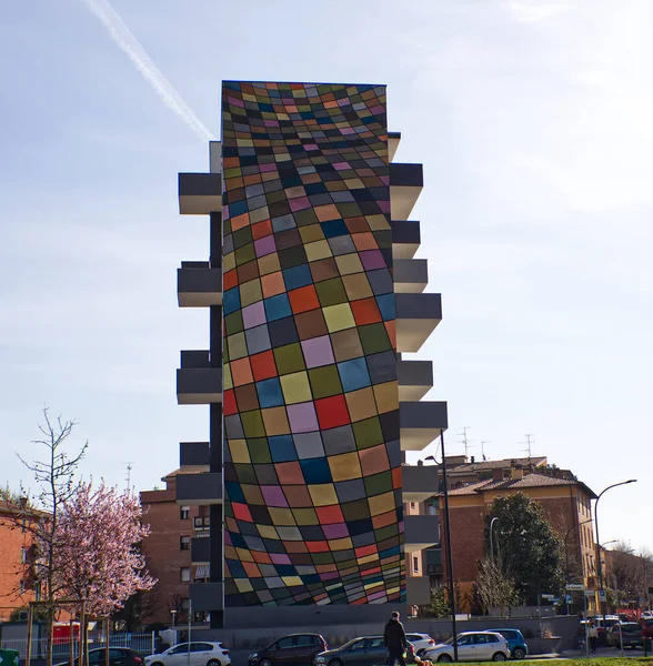 Nowsza Fasada Domu Mieszkalnego Bolonii Włochy — Zdjęcie stockowe