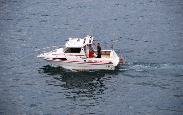 Stresa Lago Maggiore Lago Maggiore Itália Agosto 2017 Motorboat Stresa — Fotografia de Stock