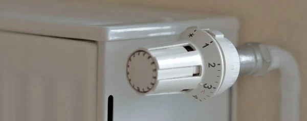 Isıtma termostatı - Isıtma termostatına yakın çekim.