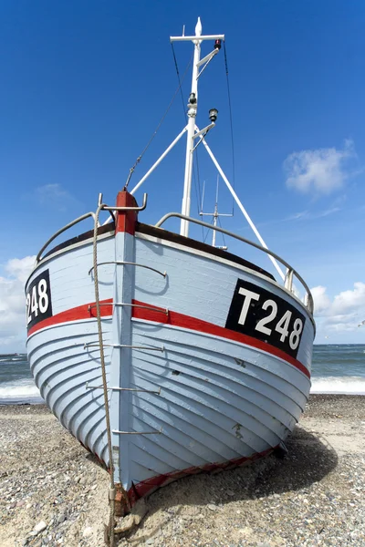 Barco de pesca —  Fotos de Stock