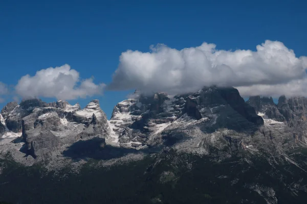 Bela Vista Das Montanhas Dos Lagos Refúgio Trentino Viagens Paisagens — Fotografia de Stock