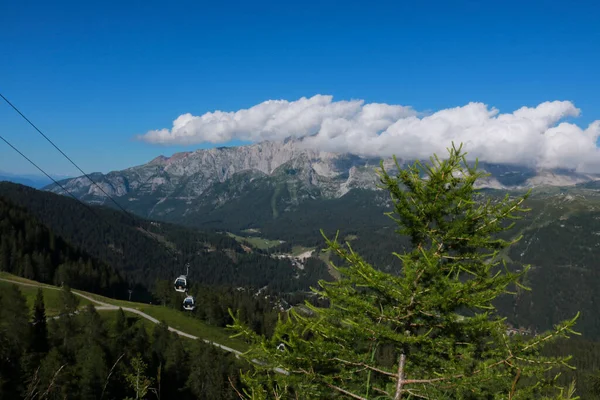 Lagos Teleférico Vistas Panorâmicas Montanha Partir Caminho Que Leva Refúgio — Fotografia de Stock