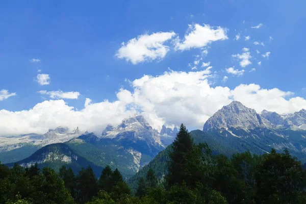 Gyönyörű Panoráma Hegyekre Nambino Ösvény Trentino Utazás Tájak Olaszországban — Stock Fotó