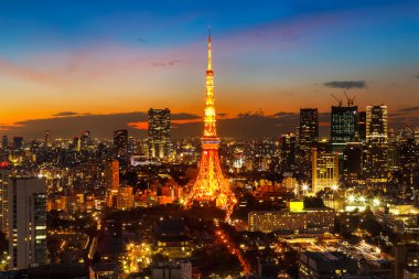Tokyo Kulesi Twilight
