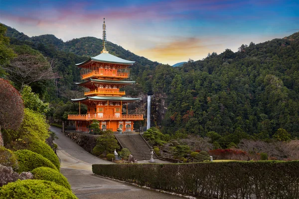 Pagoden i Seiganto-ji templet i Nachi Katsuura i Wakayama, Japan — Stockfoto