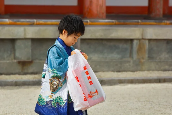 日本の伝統的な儀式の通路志知郷さん — ストック写真