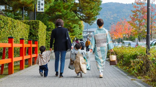 Шичи-го-сан, традиционный обряд посвящения и фестивального дня в Японии — стоковое фото