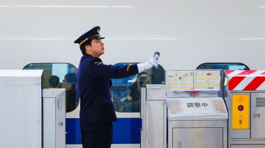  Japon trende kondüktör