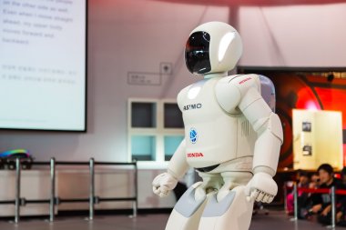 ASIMO, insansı robot