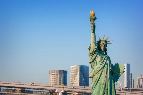 Estátua da Liberdade na área de Odaiba, Tóquio, Japão — Fotografia de Stock