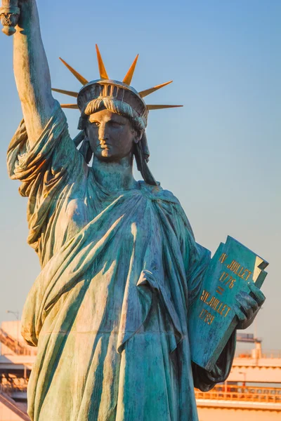 Estátua da Liberdade na área de Odaiba, Tóquio, Japão — Fotografia de Stock