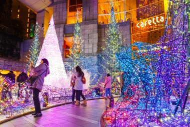 Işık, Caretta alışveriş merkezi bölgesinde Shiodome, Odaiba alan Aydınlatmaları