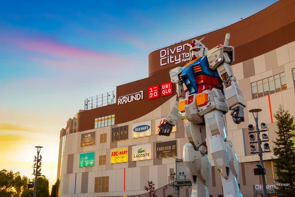 ชุดโทรศัพท์มือถือขนาดเต็ม Gundam — ภาพถ่ายสต็อก