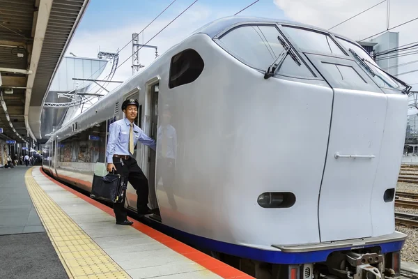 Train express de l'aéroport de Haruka — Photo